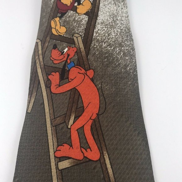 Vintage A.P.C Necktie Mickey Pluto Goofy Donald Duck Climbing Ladder 56.5" - Picture 3 of 8